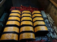 服务“一带一路” | 无锡中远海运物流协同助力中远海运特运构建“长江—钱凯港”南美运输新通道